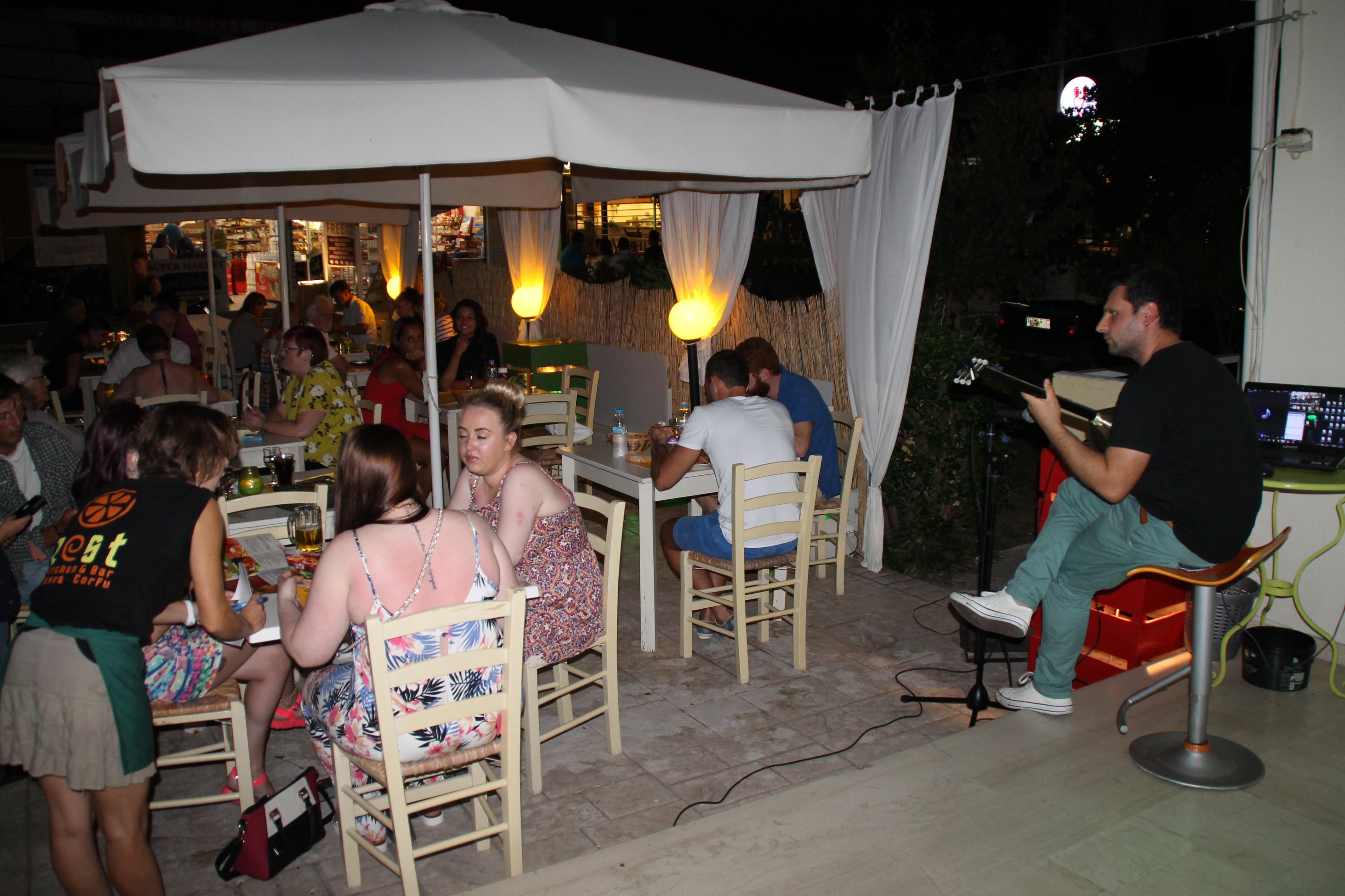 Kavos Central Gardens Buitenkant foto