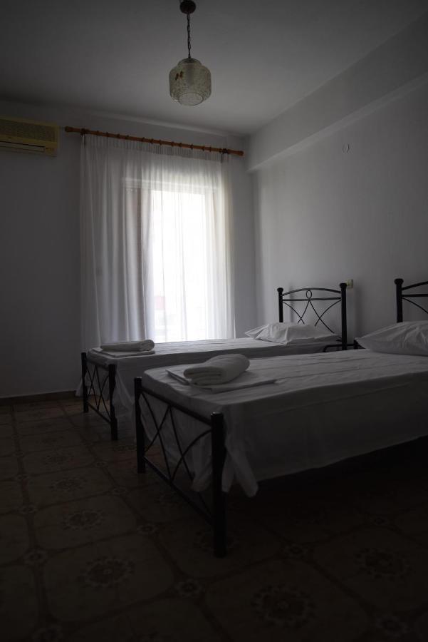 Kavos Central Gardens Buitenkant foto