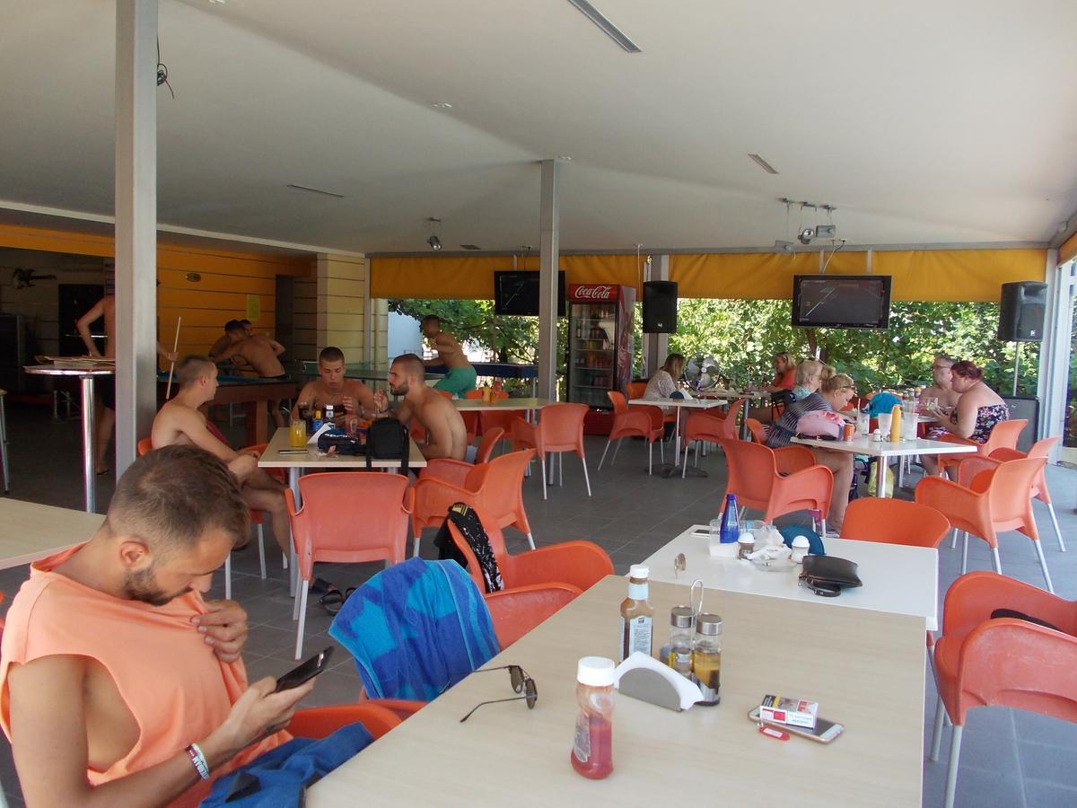 Kavos Central Gardens Buitenkant foto