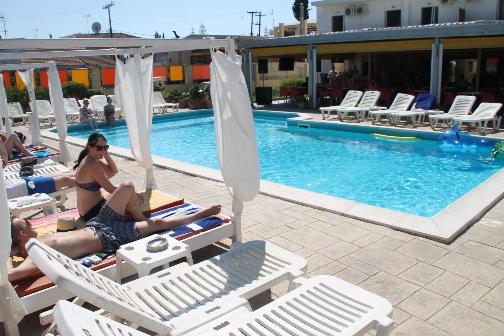 Kavos Central Gardens Buitenkant foto
