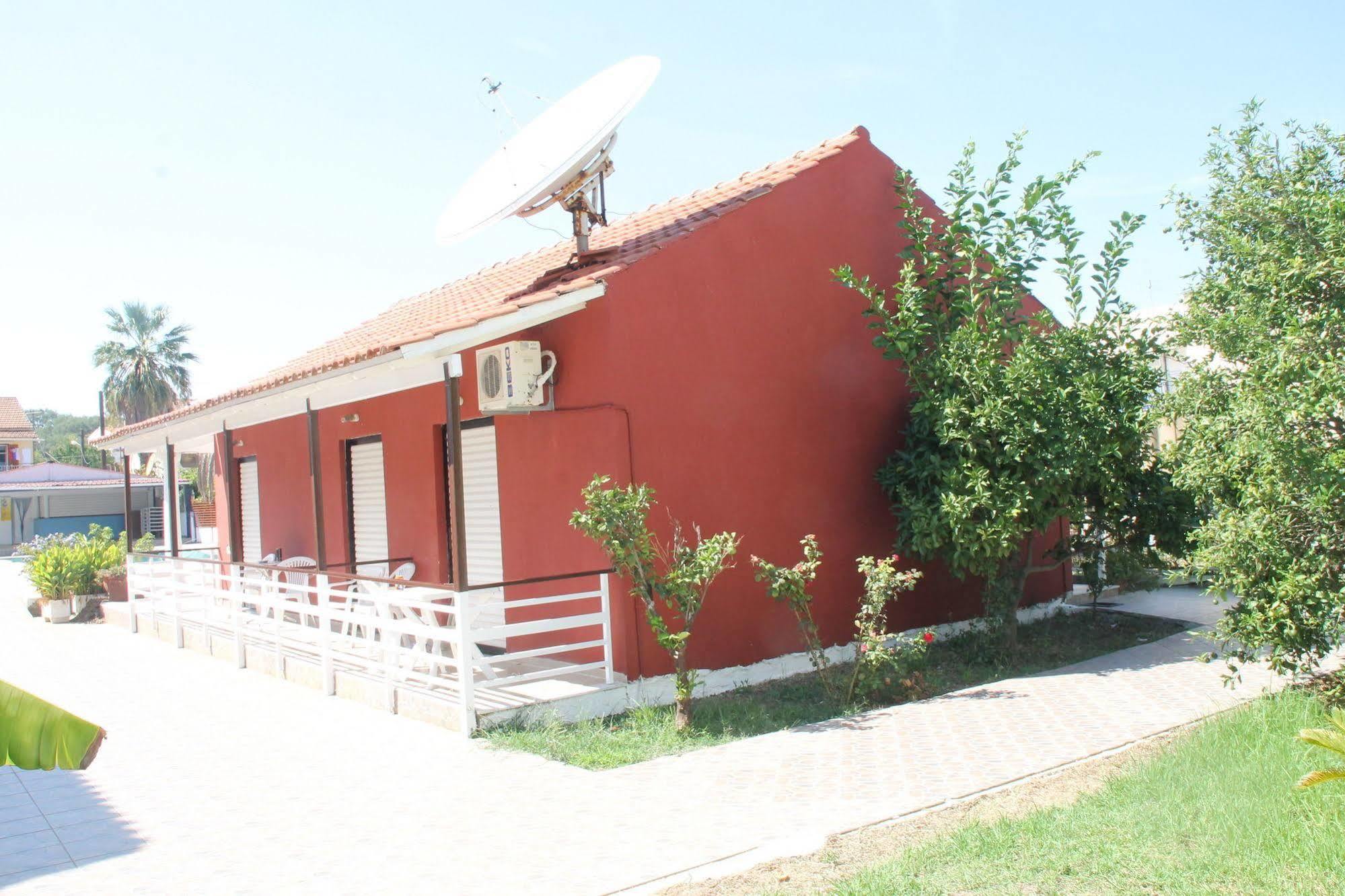 Kavos Central Gardens Buitenkant foto